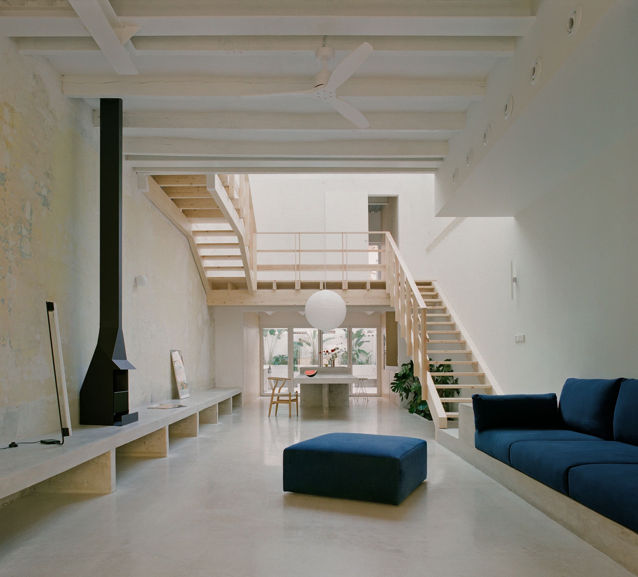 Villa V