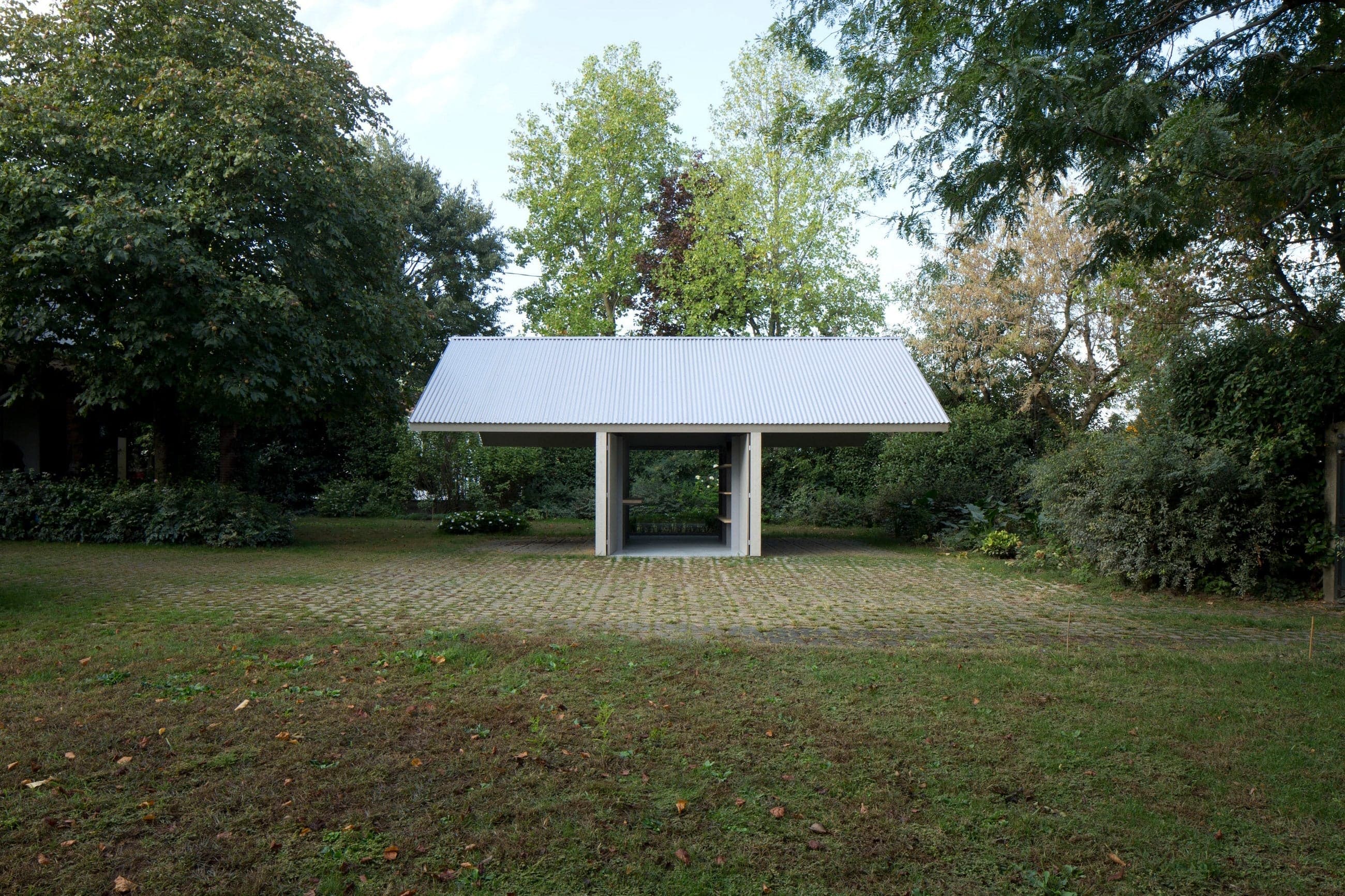 Workshop Garage